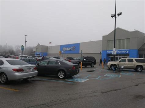 Walmart brownsburg - Sporting Licenses at Brownsburg Supercenter Walmart Supercenter #2788 400 W Northfield Dr, Brownsburg, IN 46112. Open ...